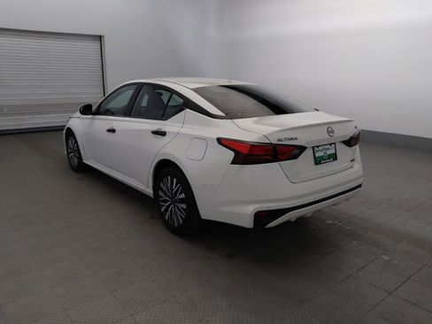 Used 2023 Nissan Altima 2.5 SV AWD/4WD image 5