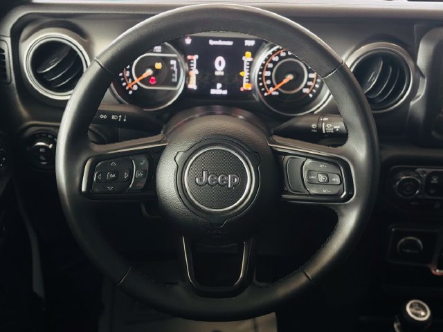 Used 2023 Jeep Gladiator Sport AWD/4WD image 46