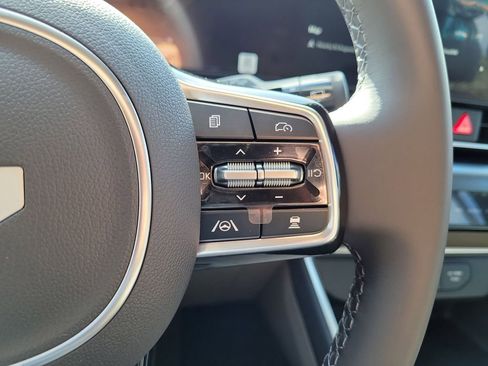 New 2026 Kia Carnival FWD image 26