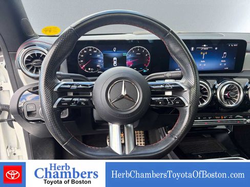 Used 2024 Mercedes-Benz CLA 250 4MATIC image 18