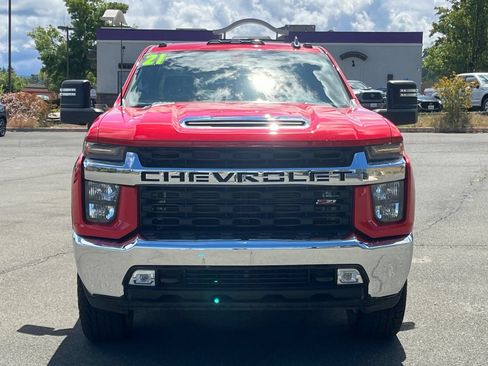 Used 2021 Chevrolet Silverado 2500 LT w/ Convenience Package AWD/4WD image 7