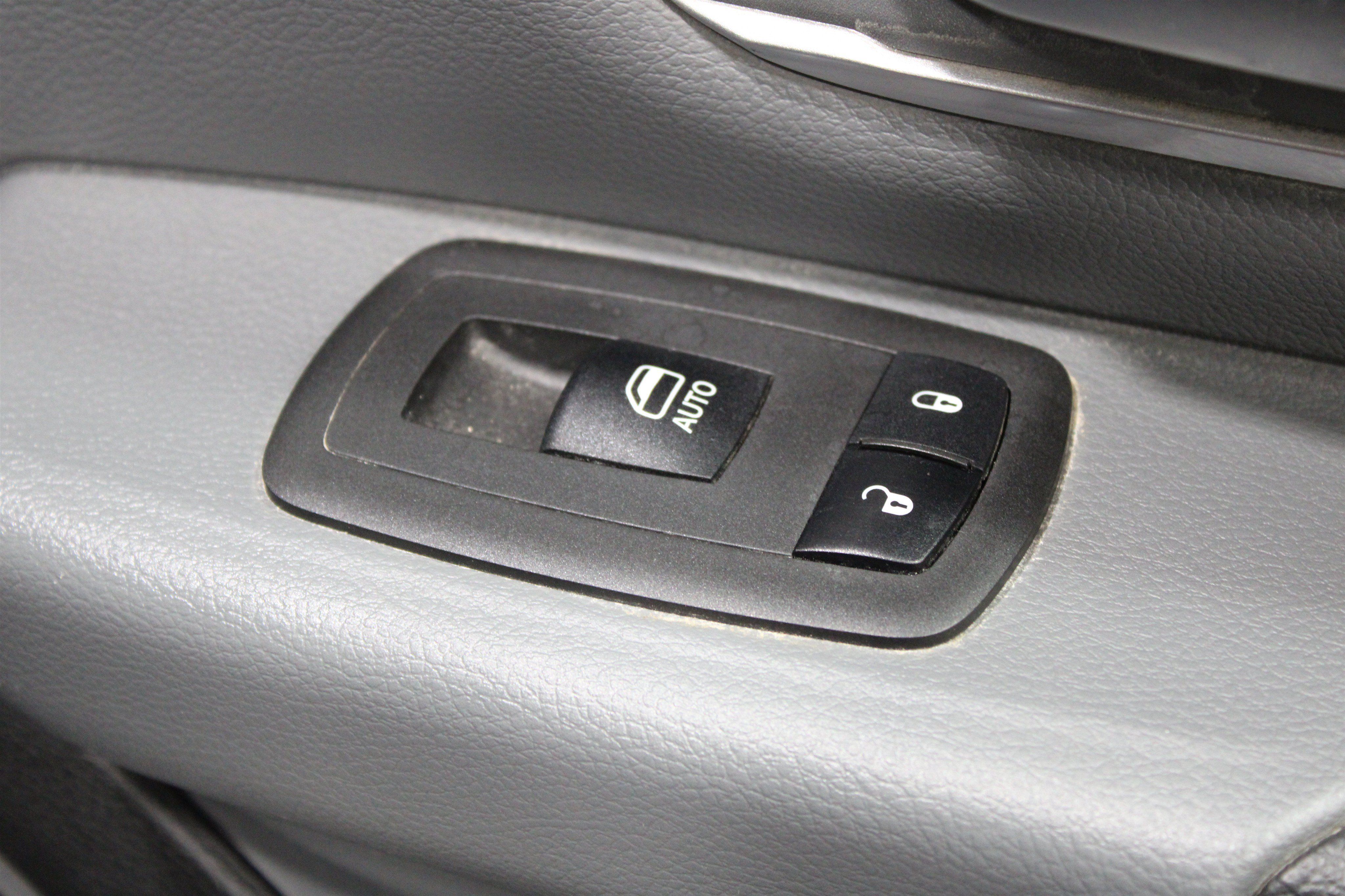Used 2022 RAM 1500 Big Horn AWD/4WD image 24
