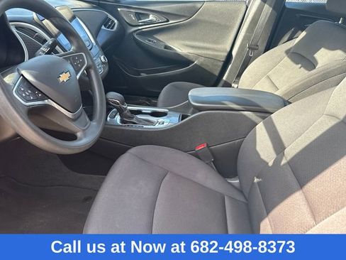 Used 2023 Chevrolet Malibu LT image 17