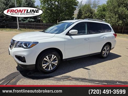 Used 2020 Nissan Pathfinder SV AWD/4WD image 1
