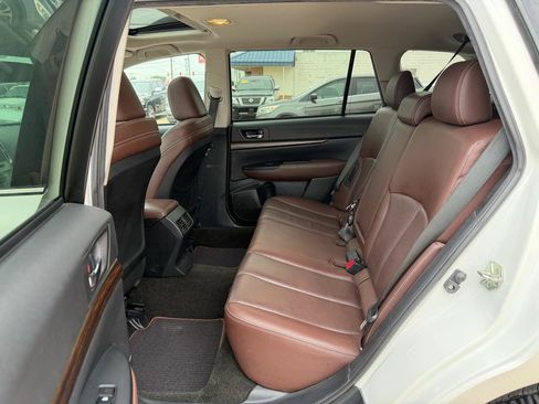 Used 2014 Subaru Outback 3.6R Limited AWD/4WD image 28
