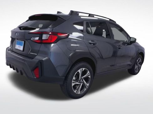 Used 2024 Subaru Crosstrek 2.0i Premium AWD/4WD image 11