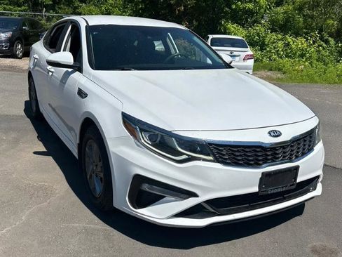 Used 2019 Kia Optima LX FWD image 3