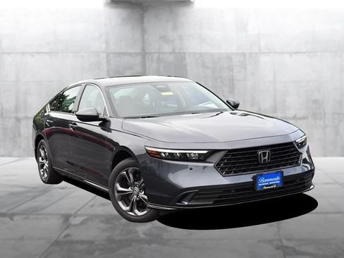 New 2026 Honda Accord EX-L image 2