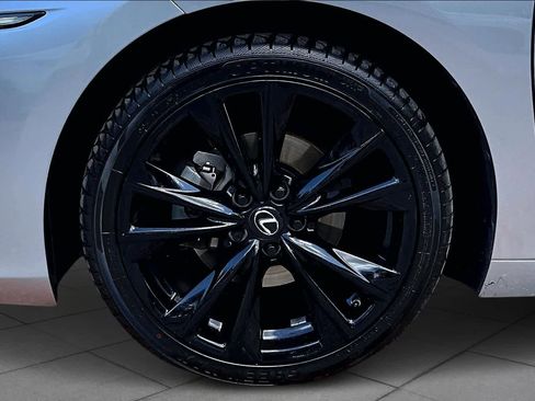 Used 2022 Lexus ES 350 F Sport w/ Accessory Package 2 FWD image 11