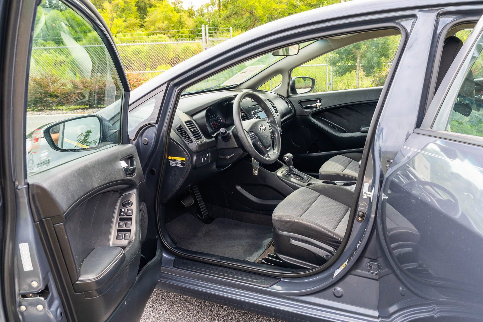 Used 2015 Kia Forte LX w/ Popular Package FWD image 16