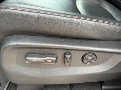 Used 2025 Honda Odyssey Sport-L image 14