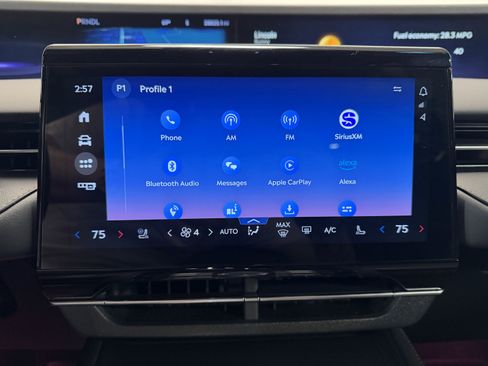 Used 2024 Lincoln Nautilus Reserve w/ Equipment Group 202A image 15