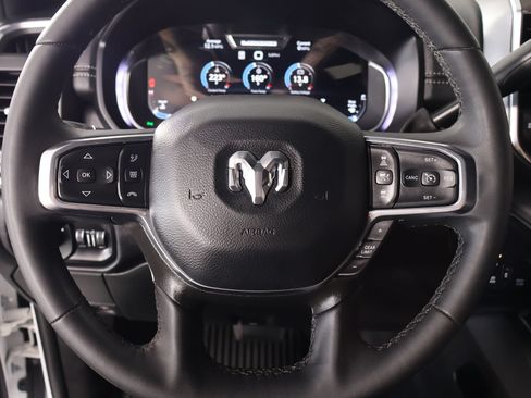 Used 2025 RAM 2500 Laramie w/ Sport Appearance Package AWD/4WD image 3