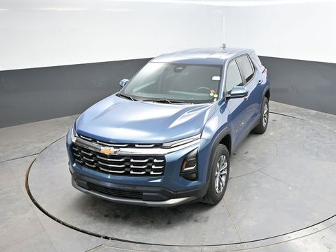 Used 2025 Chevrolet Equinox LT FWD image 25