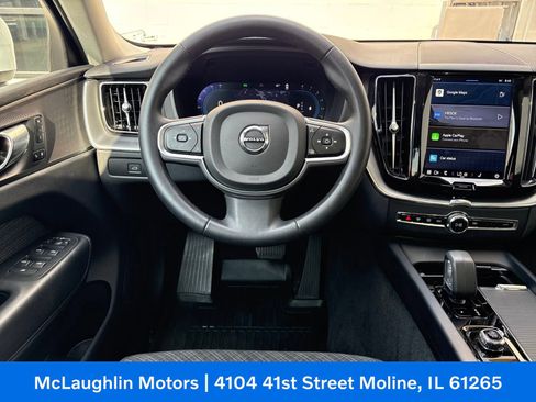 Certified 2023 Volvo XC60 B5 Core AWD/4WD image 14