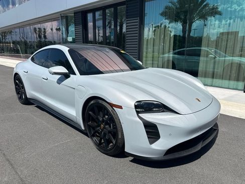 Certified 2022 Porsche Taycan GTS w/ Premium Package (P6U) AWD/4WD image 6