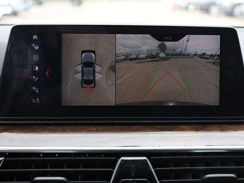 Used 2017 BMW 540i xDrive AWD/4WD image 36