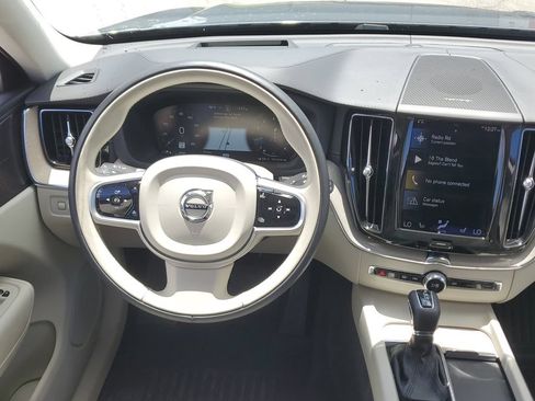 Used 2021 Volvo XC60 T5 Inscription w/ Advanced Package FWD image 19