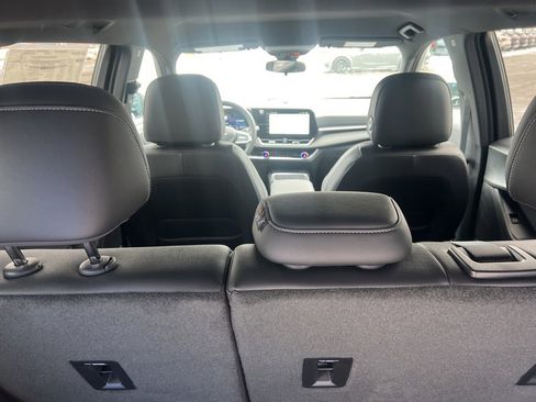 New 2026 Chevrolet Equinox LT w/ Convenience Package II image 10