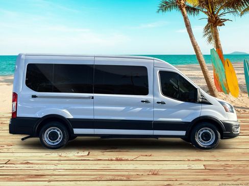 Used 2023 Ford Transit 350 XL image 6