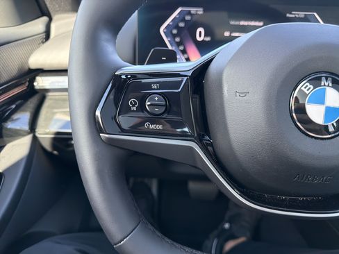 Certified 2026 BMW 530i RWD image 19