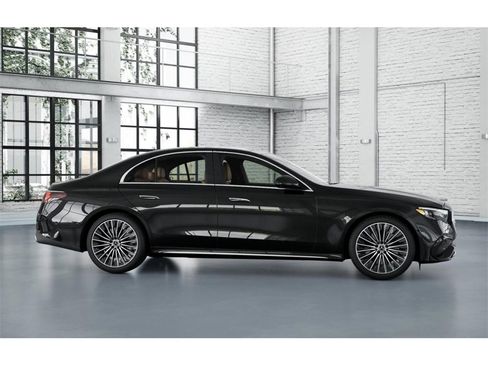 New 2026 Mercedes-Benz E 450 4MATIC Sedan image 15