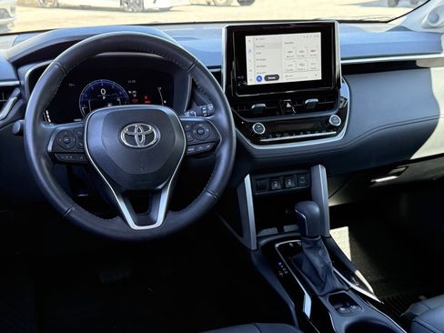 Certified 2024 Toyota Corolla Cross XLE w/ Convenience Package image 33