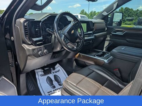 Used 2024 Chevrolet Silverado 2500 High Country w/ Technology Package AWD/4WD image 13
