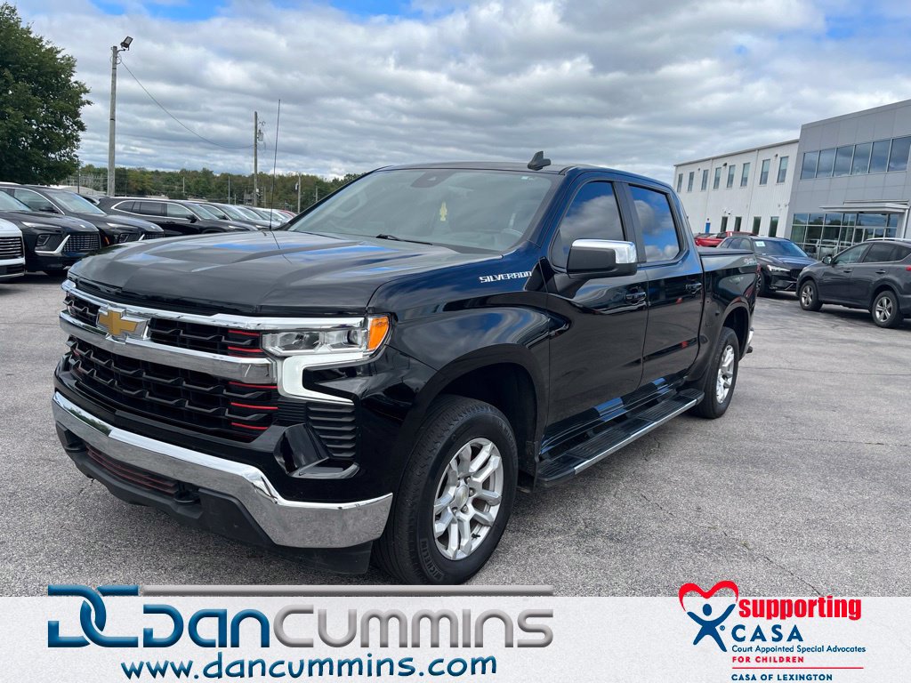Used 2023 Chevrolet Silverado 1500 LT AWD/4WD image 1