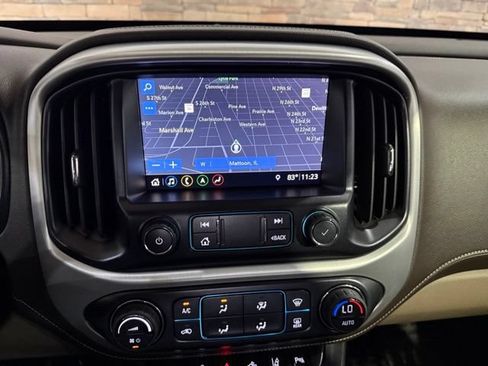 Used 2020 GMC Canyon SLT w/ Driver Alert Package AWD/4WD image 18