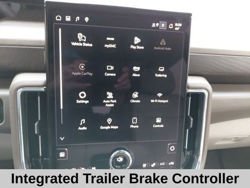 Used 2025 GMC Yukon XL Denali w/ Denali Reserve Package image 19