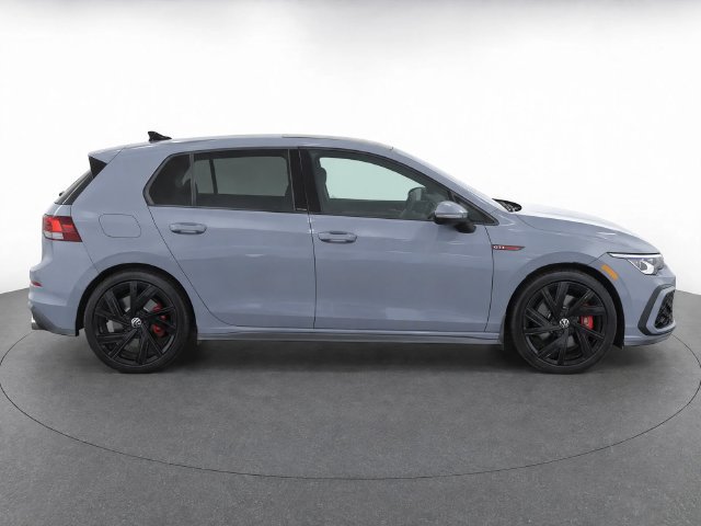 Used 2022 Volkswagen GTI SE FWD image 7
