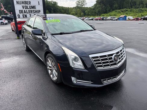 Used 2013 Cadillac XTS Premium w/ Driver Assist Package AWD/4WD image 3