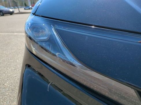 Used 2025 Toyota Camry SE w/ Multimedia Upgrade Package image 10