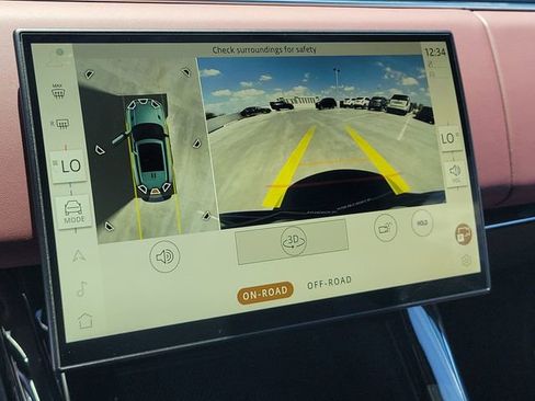 Used 2024 Land Rover Range Rover Sport Dynamic SE image 18