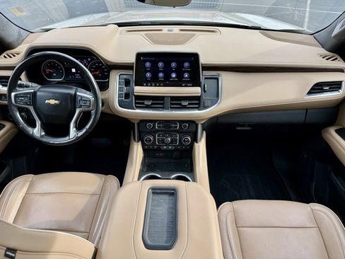 Used 2021 Chevrolet Tahoe Premier w/ Premium Package image 25