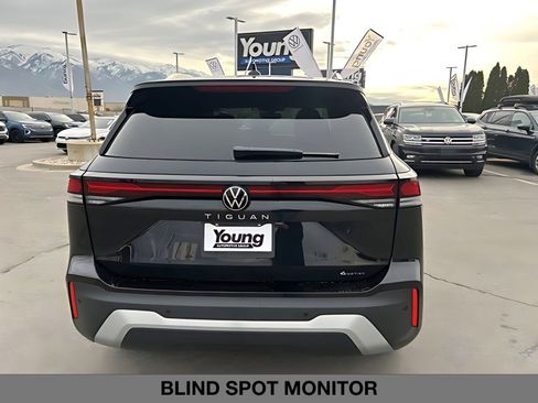 New 2026 Volkswagen Tiguan S AWD/4WD image 7