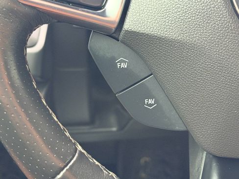 Used 2018 Chevrolet Camaro SS RWD image 31