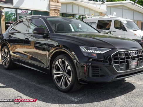 Used 2019 Audi Q8 Prestige image 9