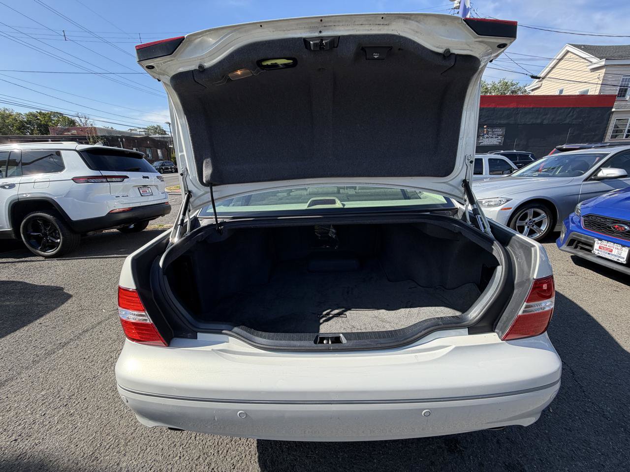 Used 2005 Lexus LS 430 RWD image 17