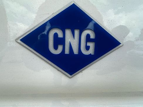 Used 2000 Ford E-350 and Econoline 350 Super Duty RWD image 12