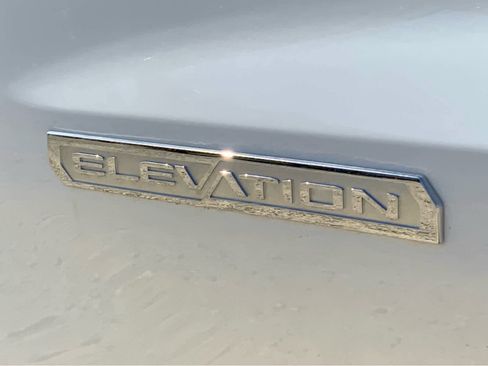 New 2026 GMC Sierra 1500 Elevation image 19