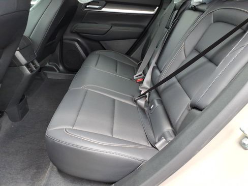New 2026 GMC Terrain Elevation w/ Elevation Premium Package AWD/4WD image 11