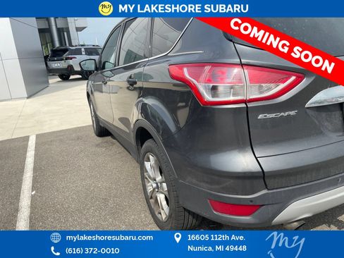 Used 2015 Ford Escape Titanium AWD/4WD image 4