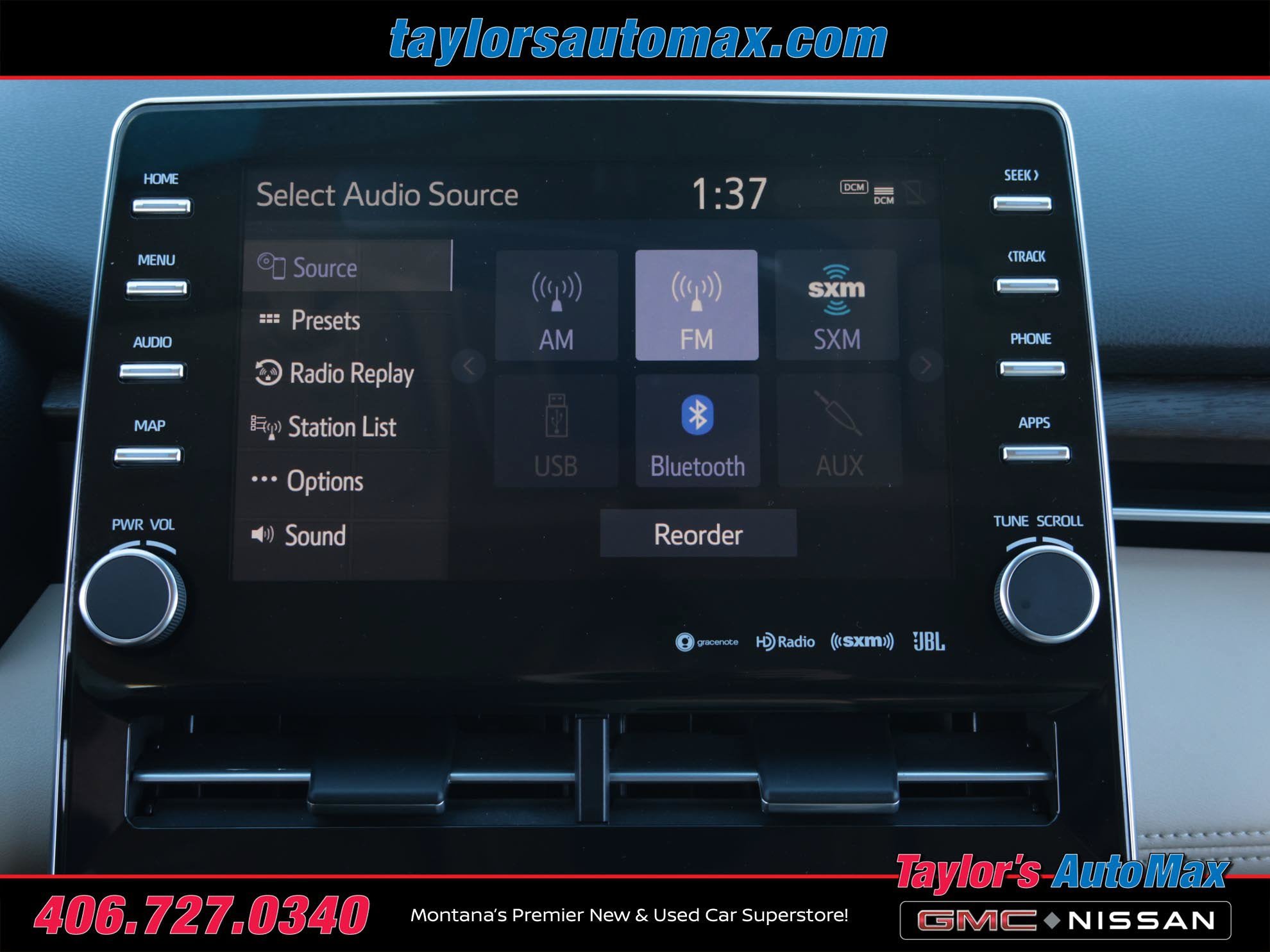 Used 2019 Toyota Avalon Limited FWD image 12
