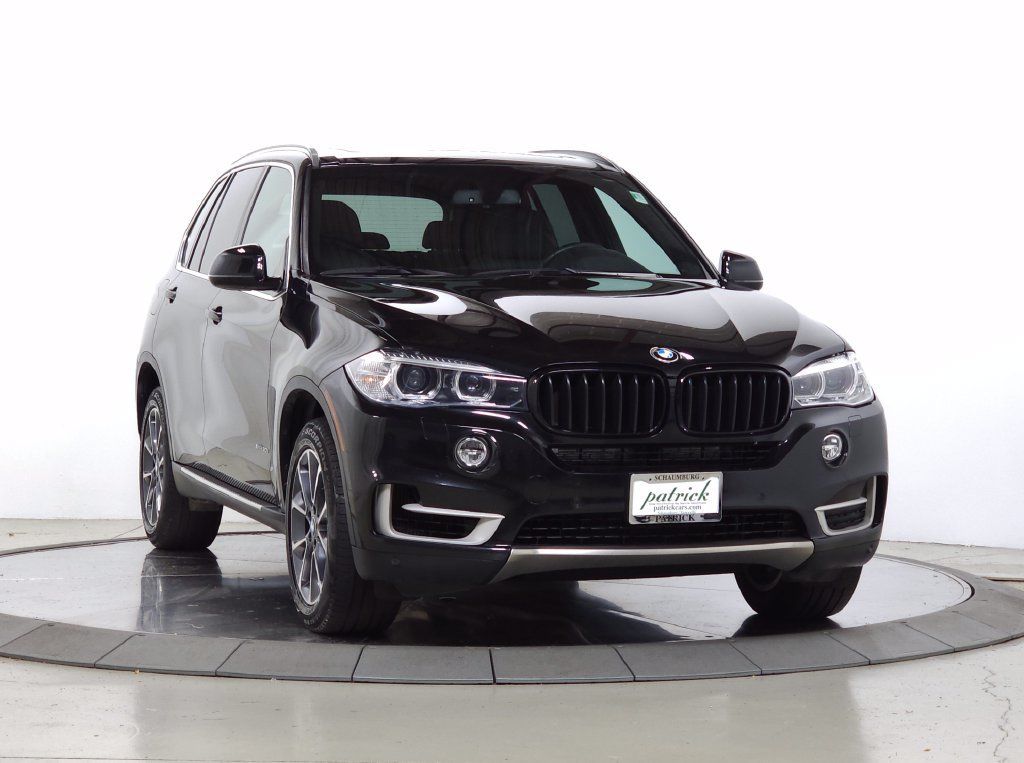 Used 2017 BMW X5 xDrive50i AWD/4WD image 1