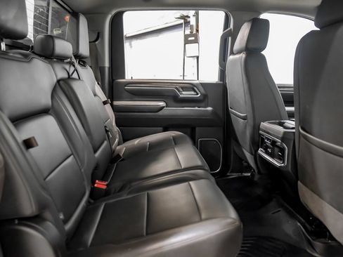 Used 2025 Chevrolet Silverado 2500 LTZ w/ LTZ Plus Package AWD/4WD image 35