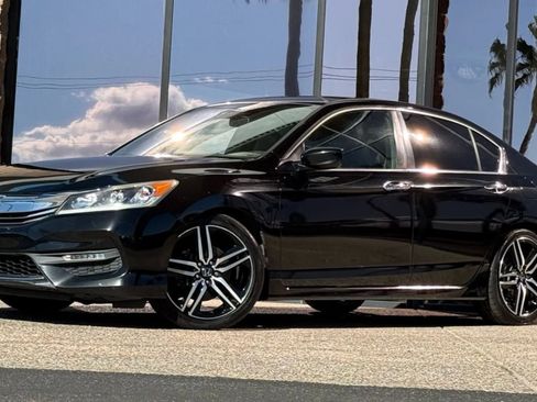 Used 2017 Honda Accord Sport Special Edition image 3