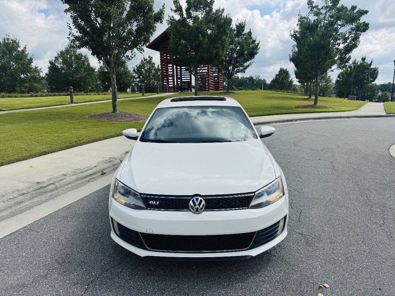 Used 2013 Volkswagen Jetta GLI Autobahn FWD image 3