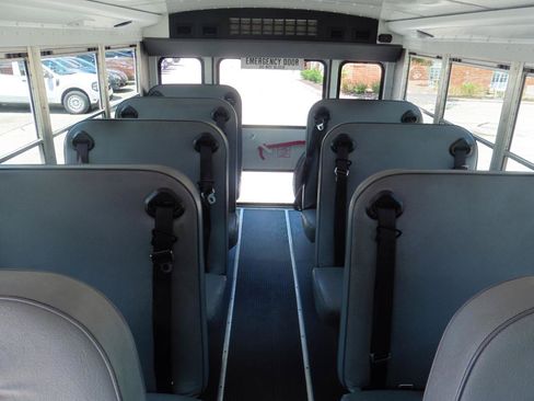Used 2008 Chevrolet Express 3500 w/ School Bus Package RWD image 3